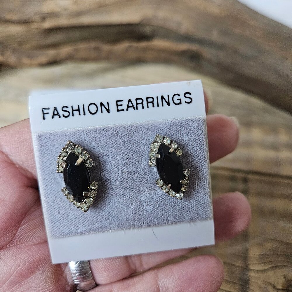 Fashion Rhinestone Earring Bundle - Picture 2 of 5